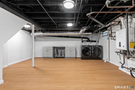 99 Woodbury Avenue Stamford CT 06907