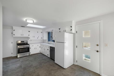 3 Bayview Avenue Branford CT 06405