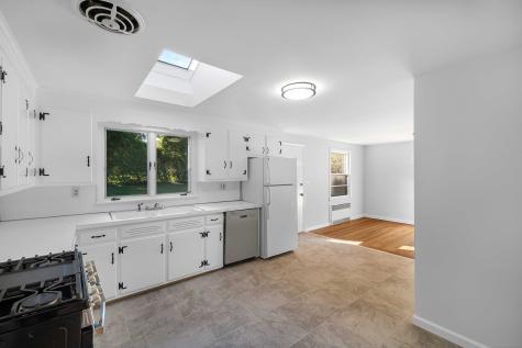 3 Bayview Avenue Branford CT 06405