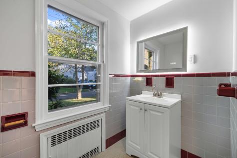 3 Bayview Avenue Branford CT 06405