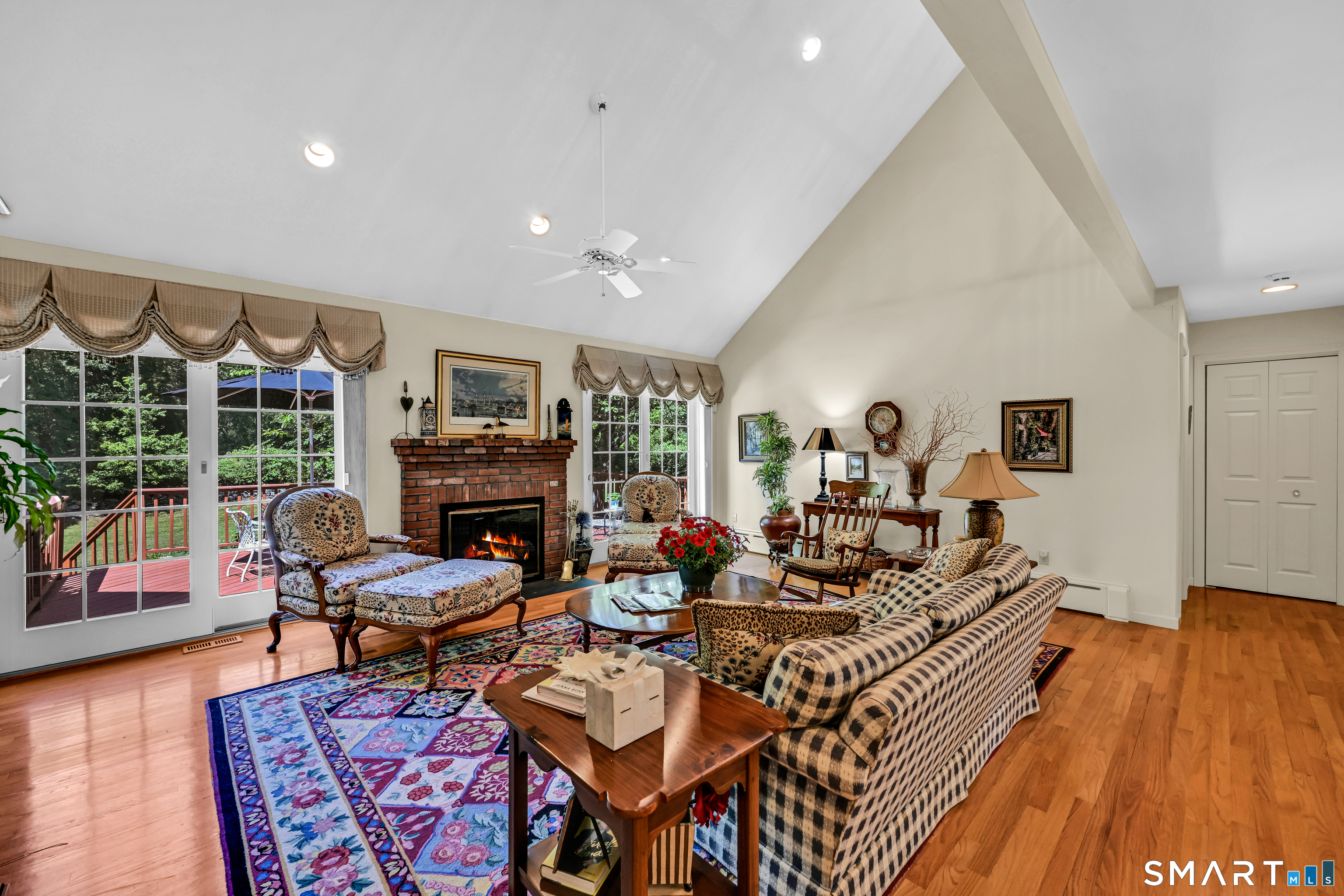 199 Taugwonk Road Stonington CT 06378