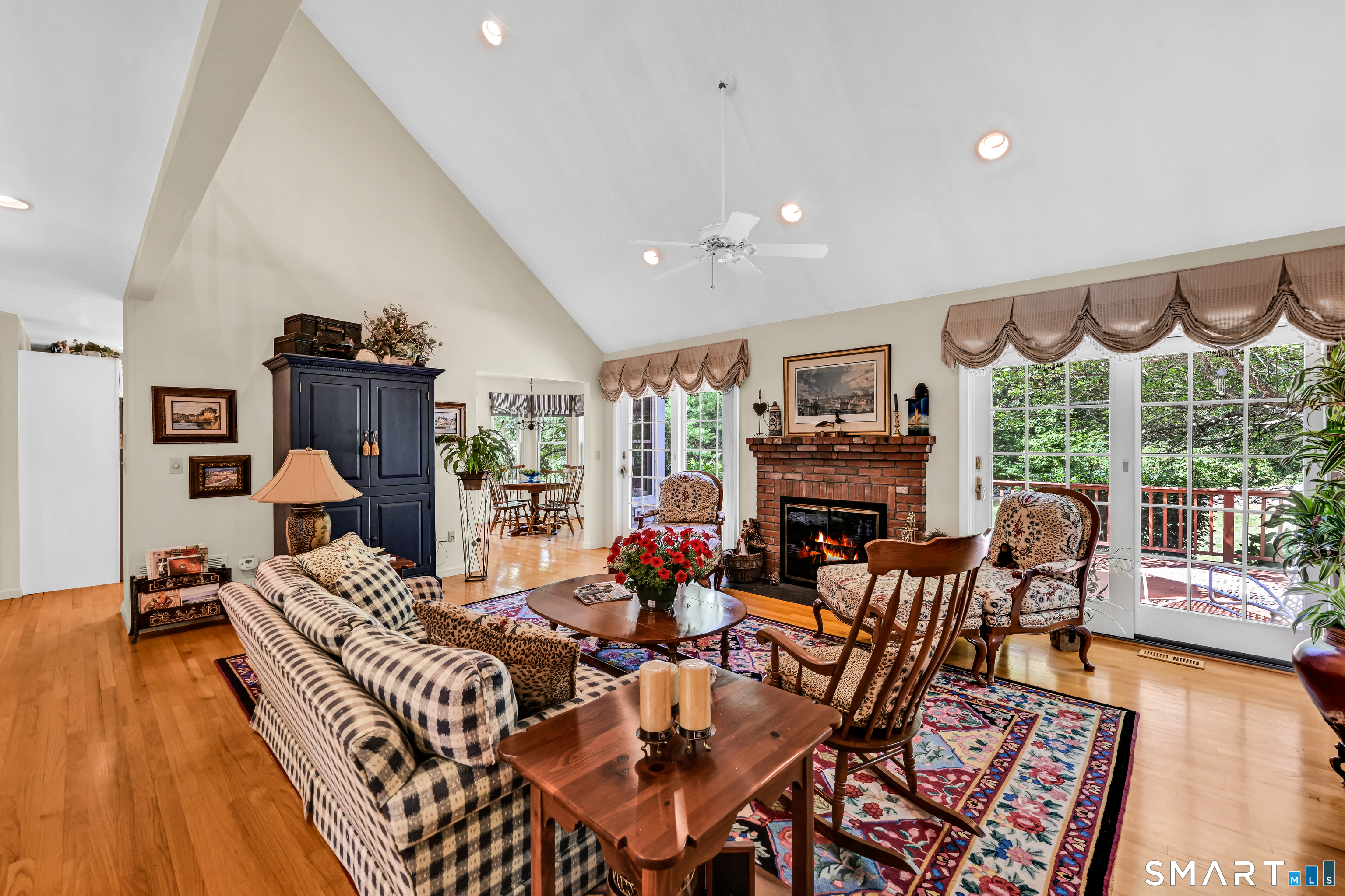 199 Taugwonk Road Stonington CT 06378