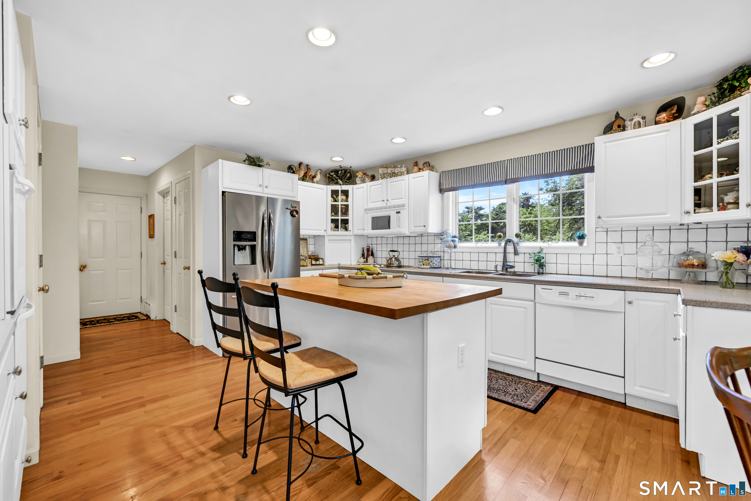 199 Taugwonk Road Stonington CT 06378
