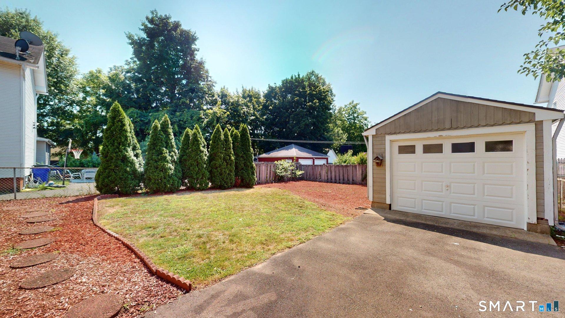 8 Chestnut Street Windsor Locks CT 06096