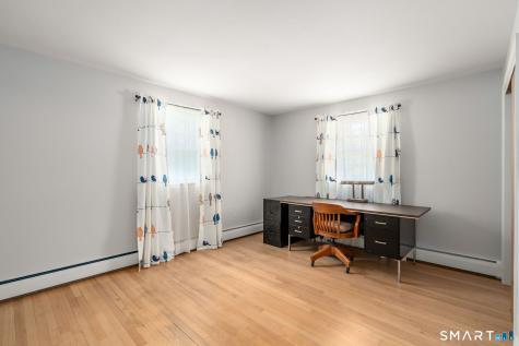 74 Arnott Road Manchester CT 06040