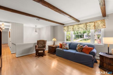 74 Arnott Road Manchester CT 06040