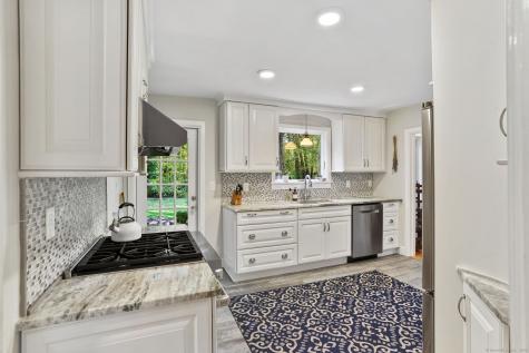 477 Newtown Turnpike Redding CT 06896