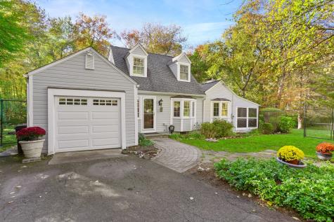 477 Newtown Turnpike Redding CT 06896