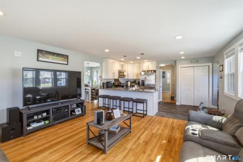 15 Cedar Avenue Wolcott CT 06716