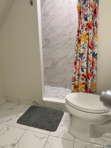 16 Lynwood Place New Haven CT 06511