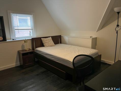 16 Lynwood Place New Haven CT 06511
