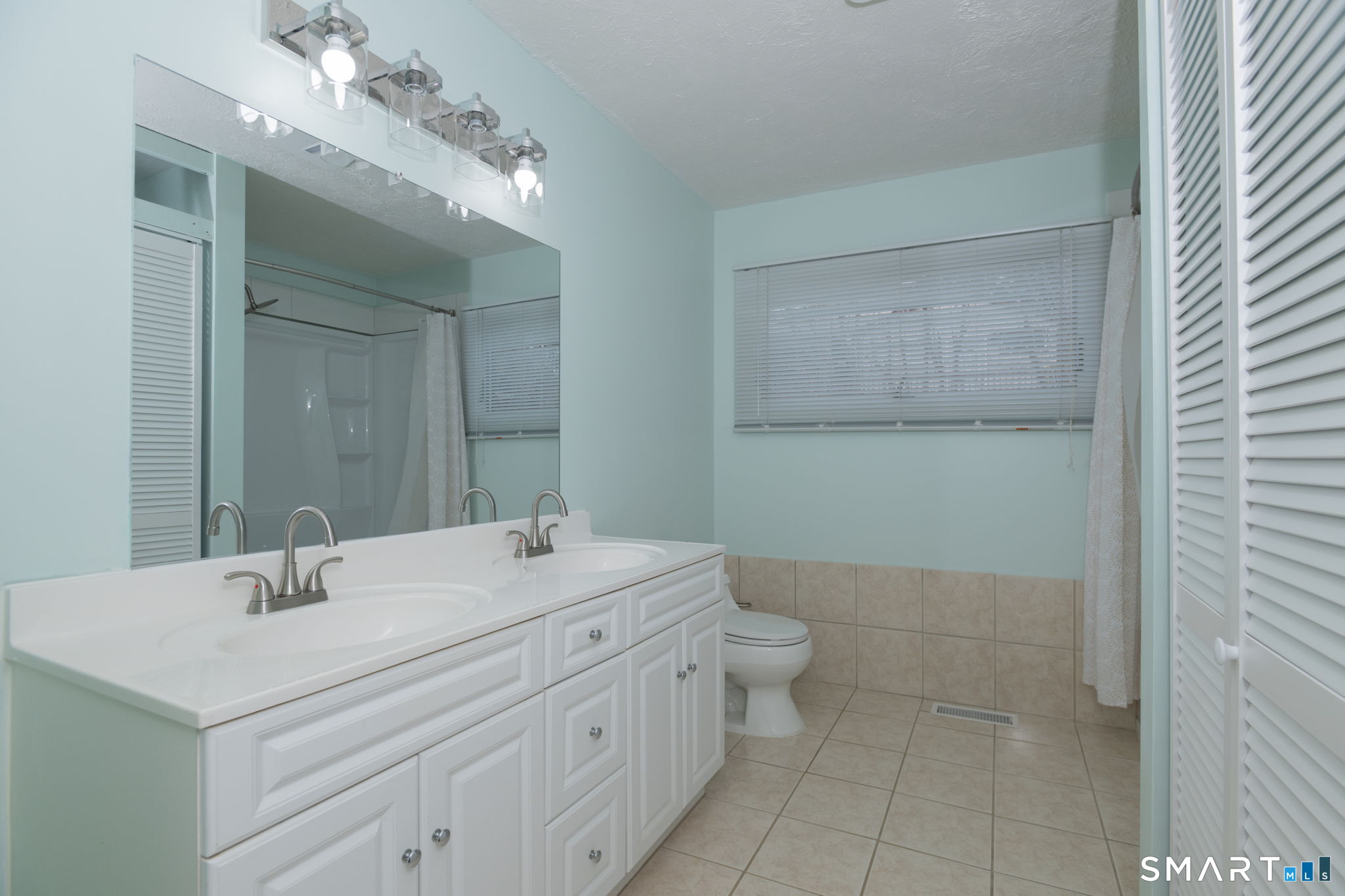 82 Sherry Lane New Milford CT 06776