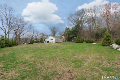 82 Sherry Lane New Milford CT 06776