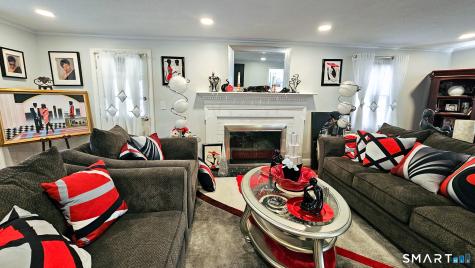 10 Penwood Road Bloomfield CT 06002