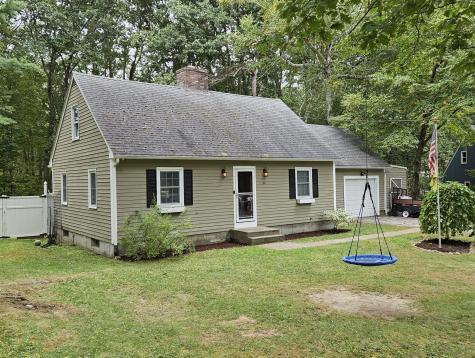 40 Brentwood Drive Dudley MA 01571