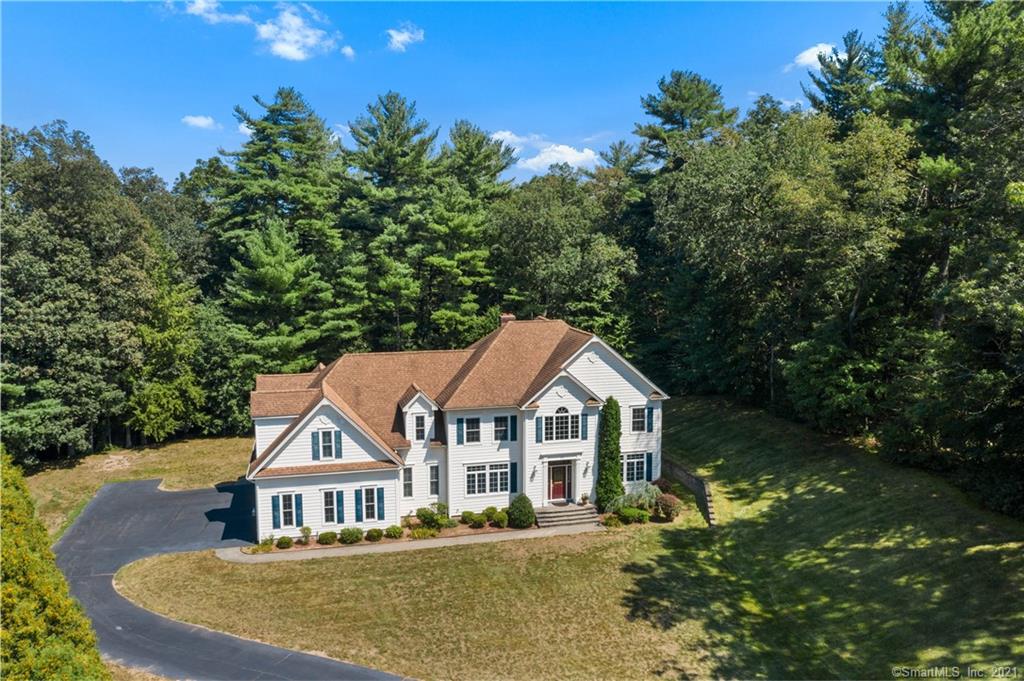 10 Biltmore Court Avon CT 06001