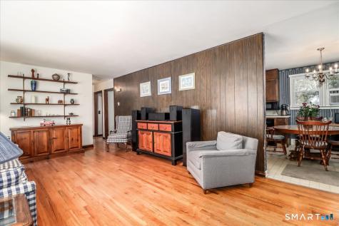 20 Brookfield Meadows Brookfield CT 06804