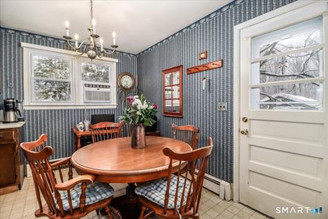 20 Brookfield Meadows Brookfield CT 06804