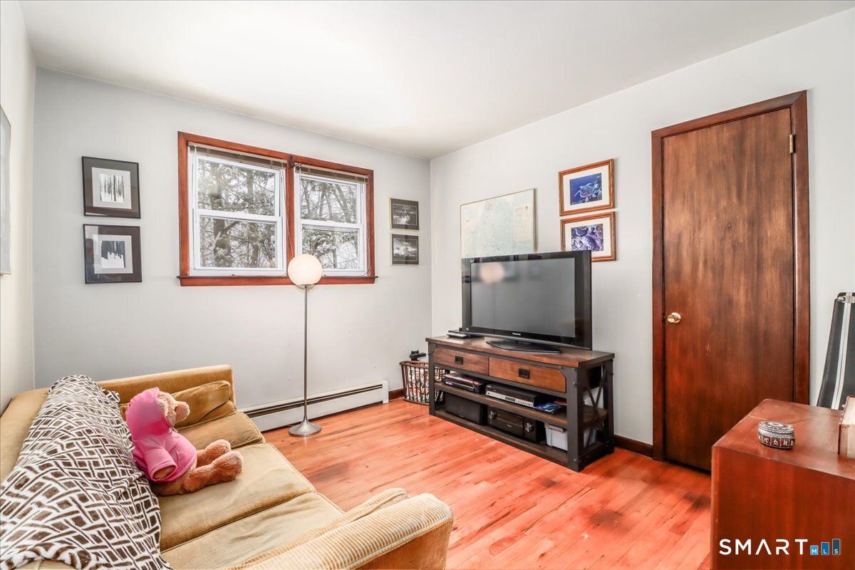 20 Brookfield Meadows Brookfield CT 06804