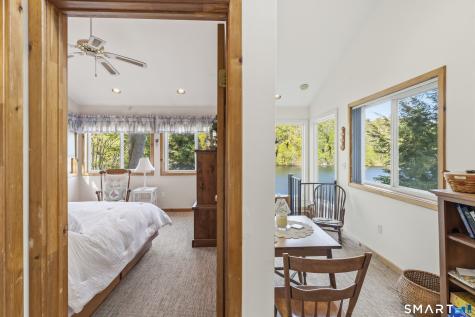 79 Algonquin Trail Newtown CT 06482