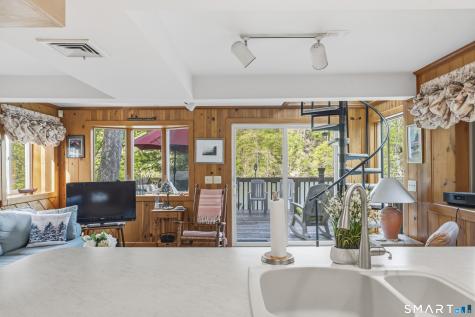 79 Algonquin Trail Newtown CT 06482