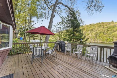 79 Algonquin Trail Newtown CT 06482