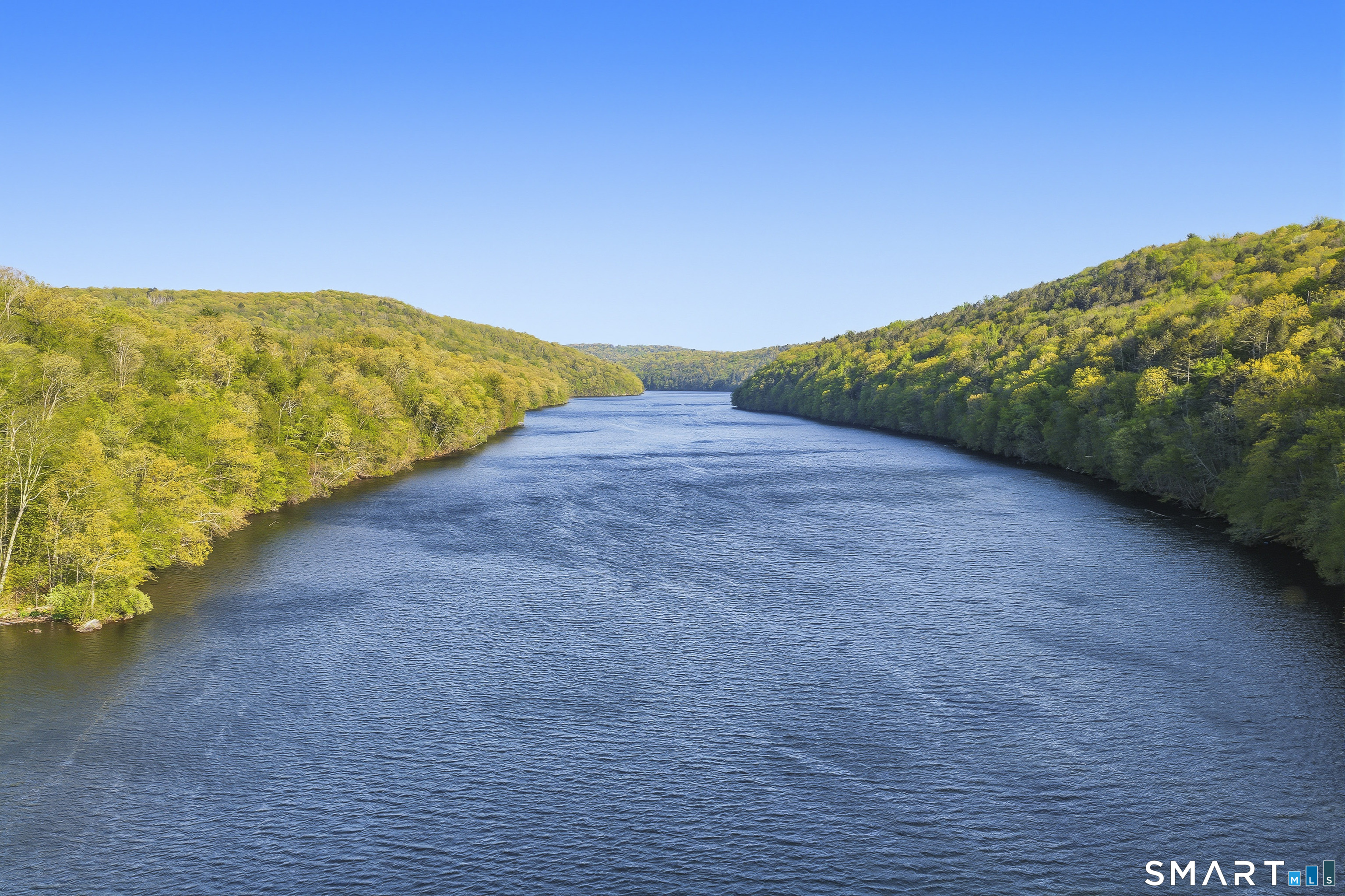 79 Algonquin Trail Newtown CT 06482