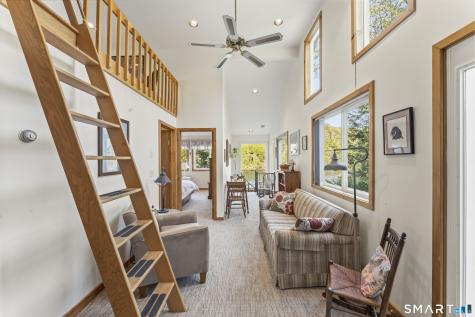 79 Algonquin Trail Newtown CT 06482