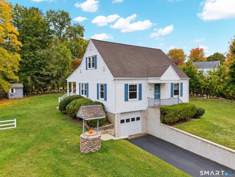282 Boston Post Road Waterford CT 06385