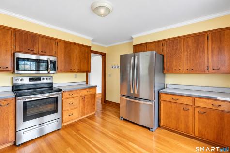282 Boston Post Road Waterford CT 06385