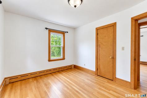282 Boston Post Road Waterford CT 06385