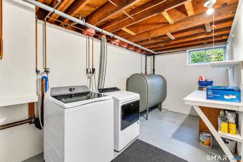 282 Boston Post Road Waterford CT 06385
