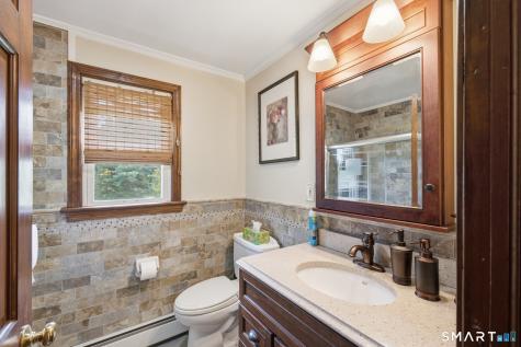 4 Stowe Street Middlefield CT 06455