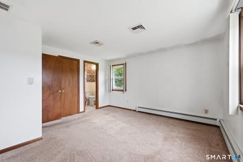 4 Stowe Street Middlefield CT 06455