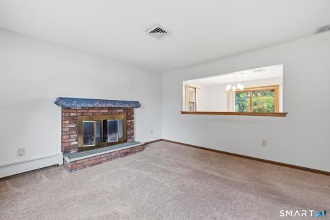 4 Stowe Street Middlefield CT 06455