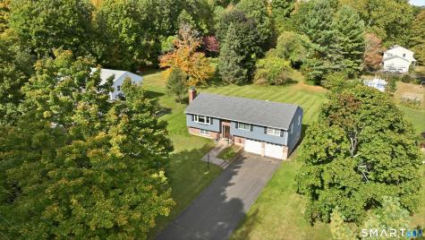 4 Stowe Street Middlefield CT 06455