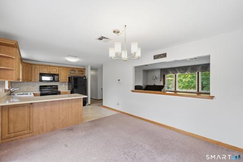 4 Stowe Street Middlefield CT 06455