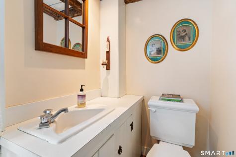 147 Boston Street Guilford CT 06437
