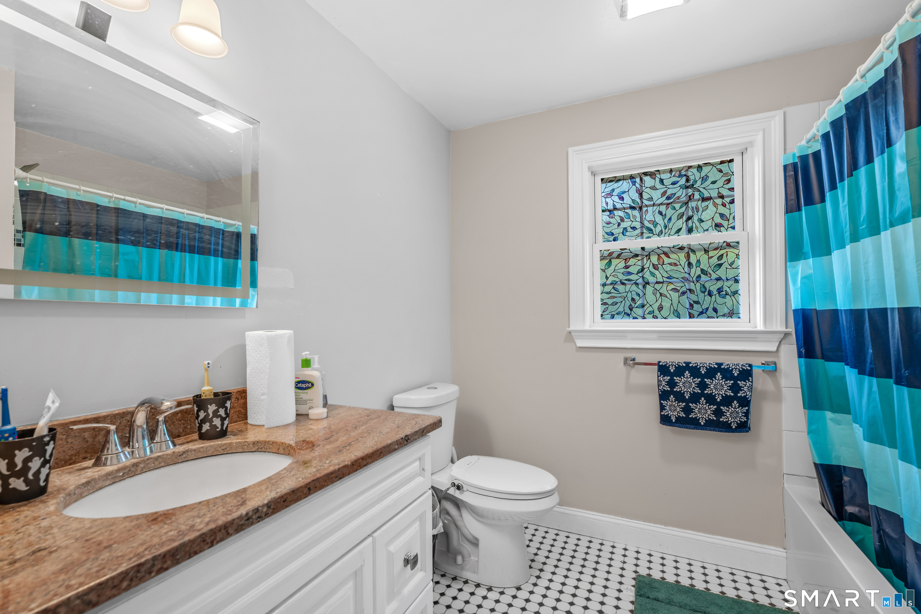 42 White Avenue Middlebury CT 06762