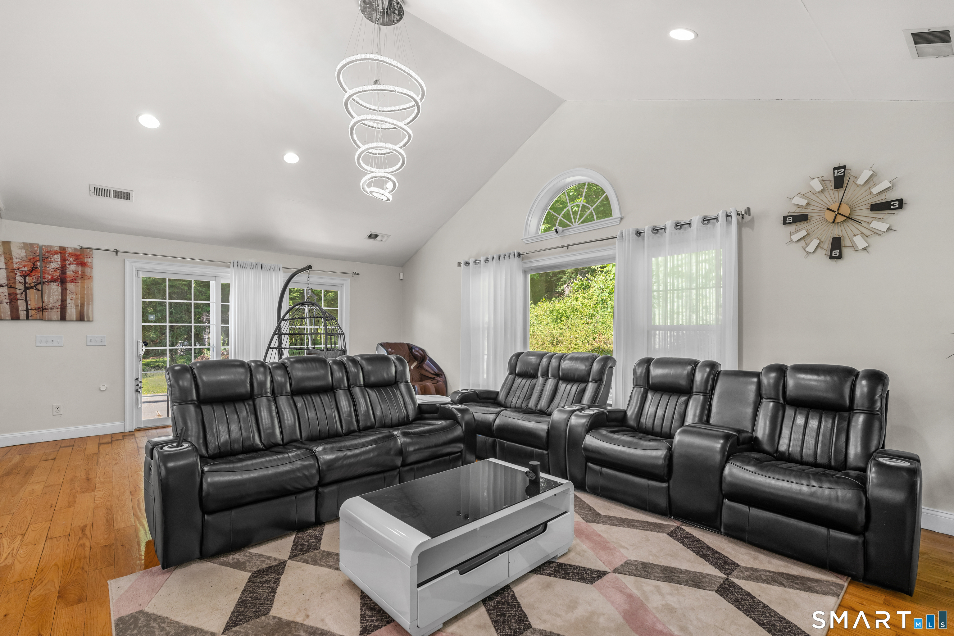 42 White Avenue Middlebury CT 06762