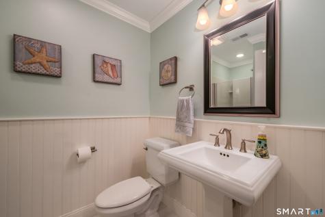 15 Garden Gate Farmington CT 06032
