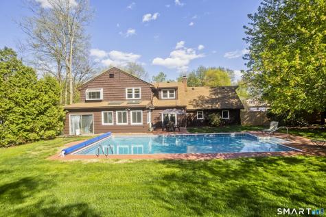 10 Cliffmount Drive Bloomfield CT 06002