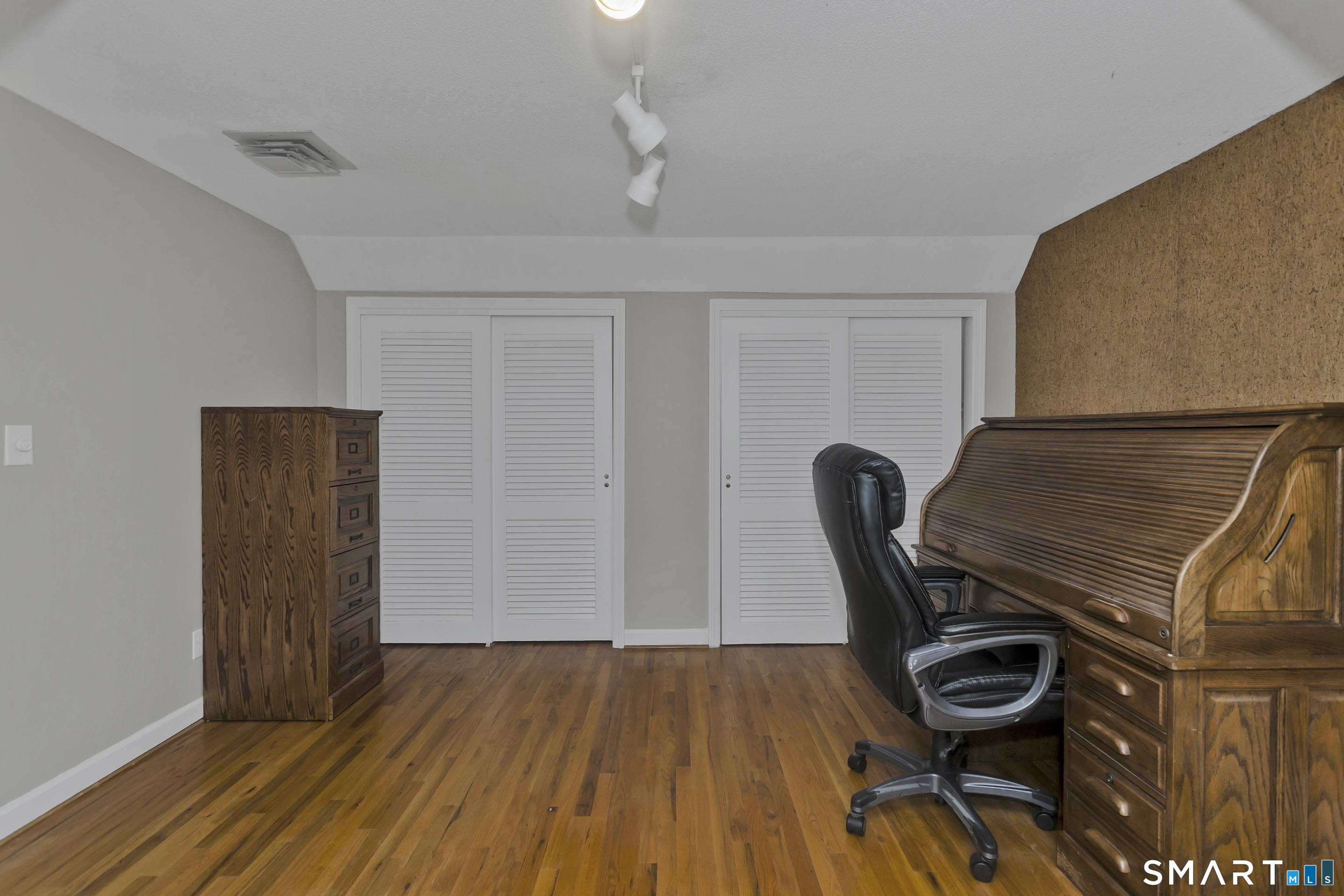 10 Cliffmount Drive Bloomfield CT 06002