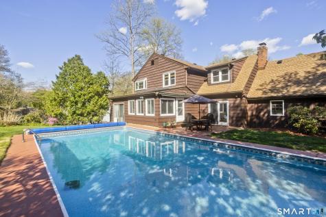 10 Cliffmount Drive Bloomfield CT 06002
