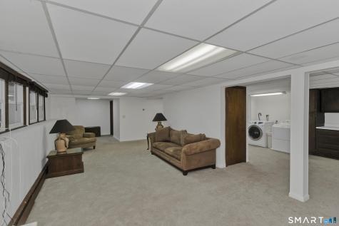 10 Cliffmount Drive Bloomfield CT 06002