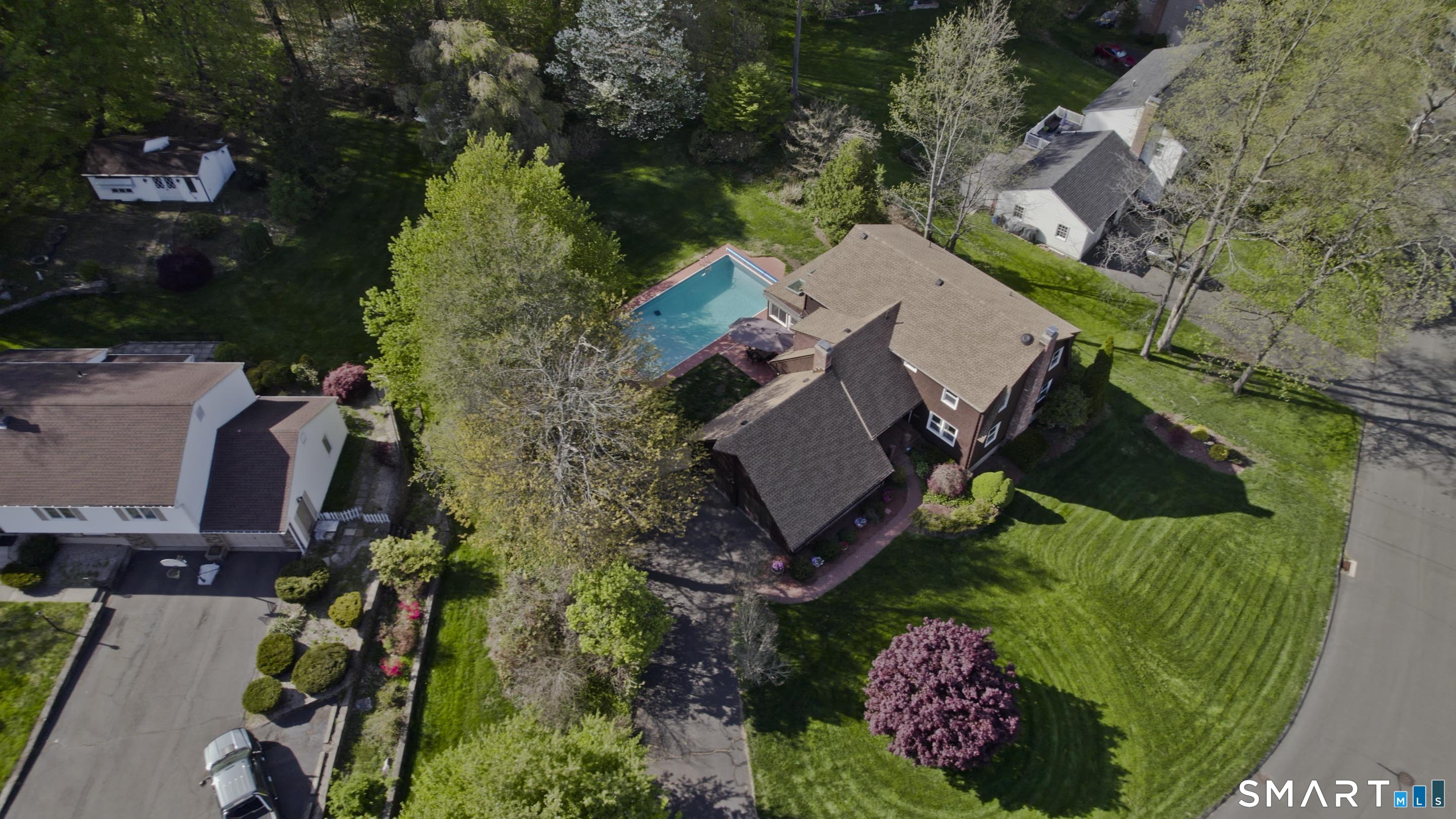 10 Cliffmount Drive Bloomfield CT 06002