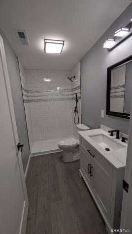 544 Wintergreen Avenue Hamden CT 06514