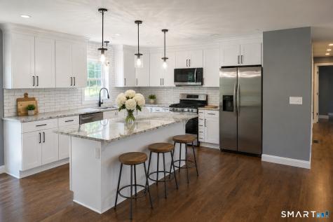 544 Wintergreen Avenue Hamden CT 06514