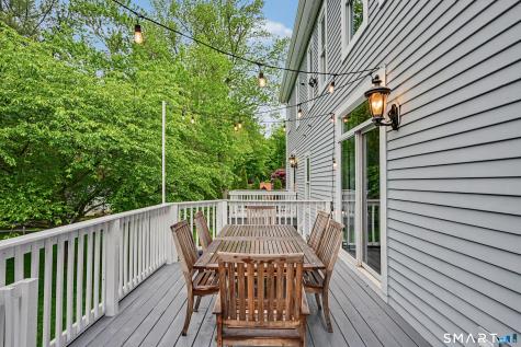 518 Hoyt Street Darien CT 06820