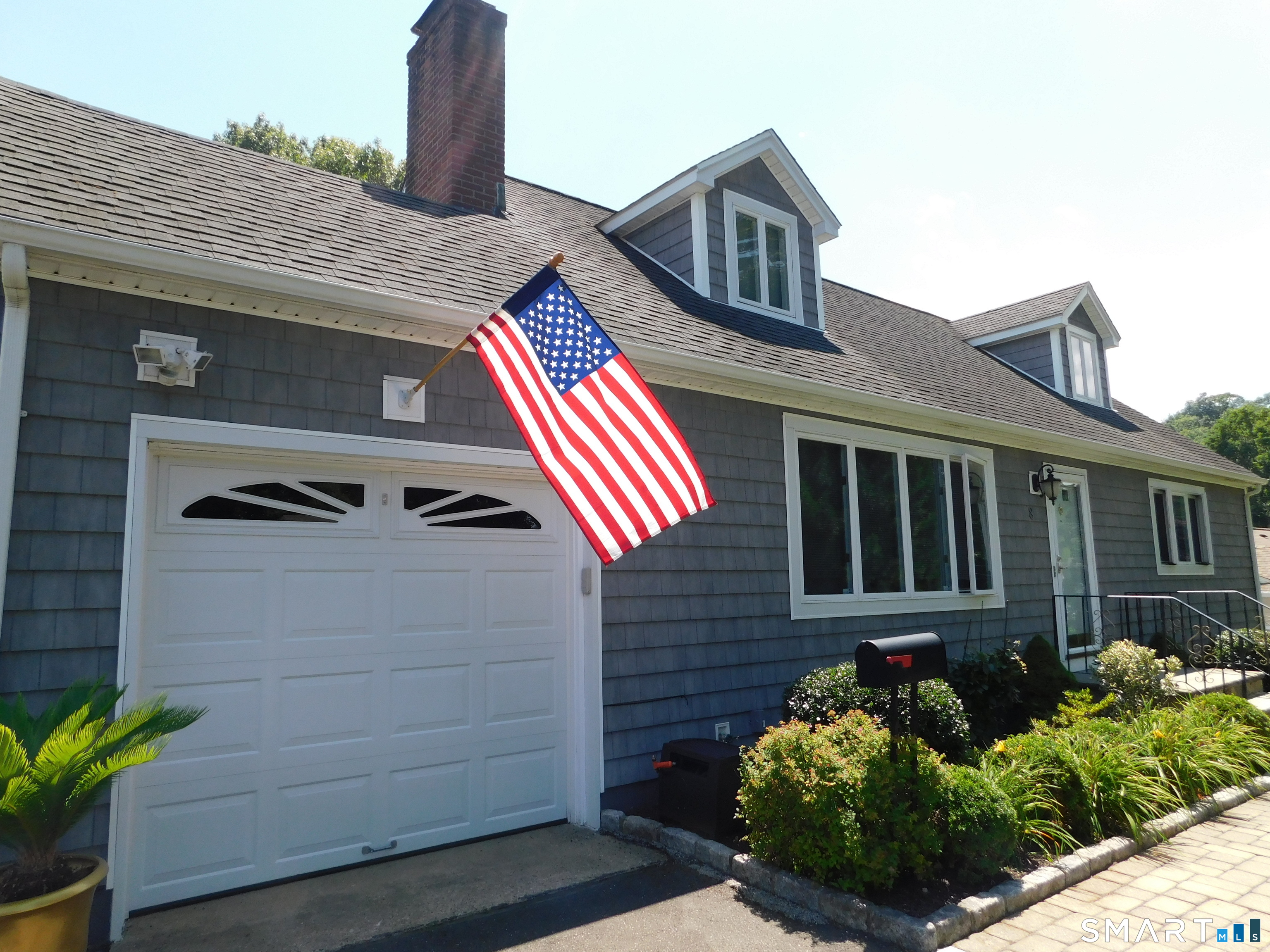 8 Tilden Road Danbury CT 06810